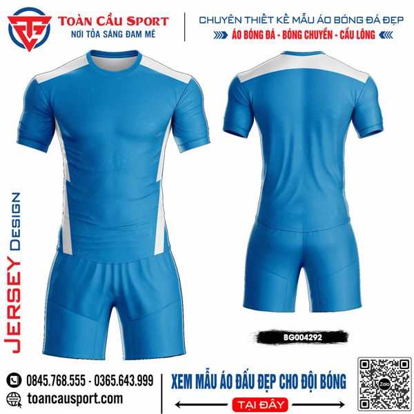 Mẫu áo đấu bóng đá không logo màu xanh bích nhạt mới