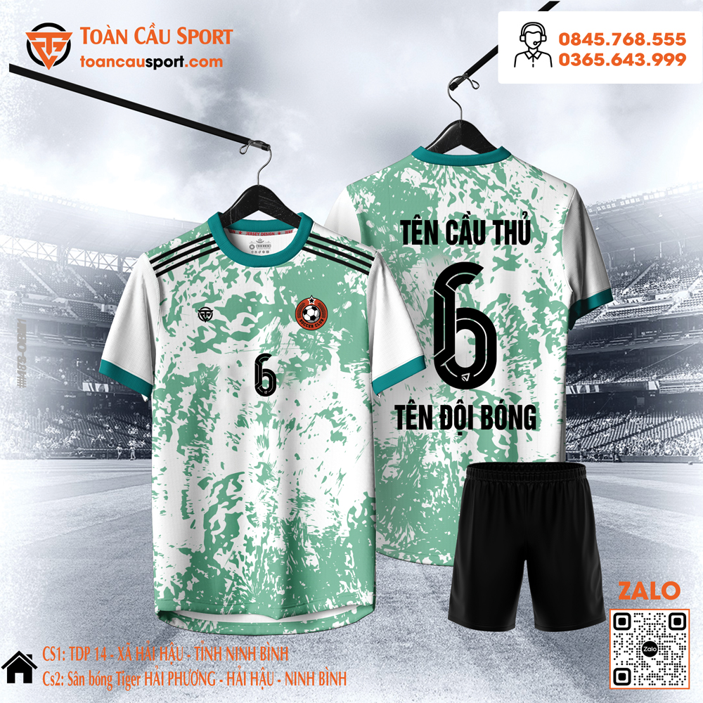 Áo bóng đá trắng xanh pastel họa tiết loang năng động